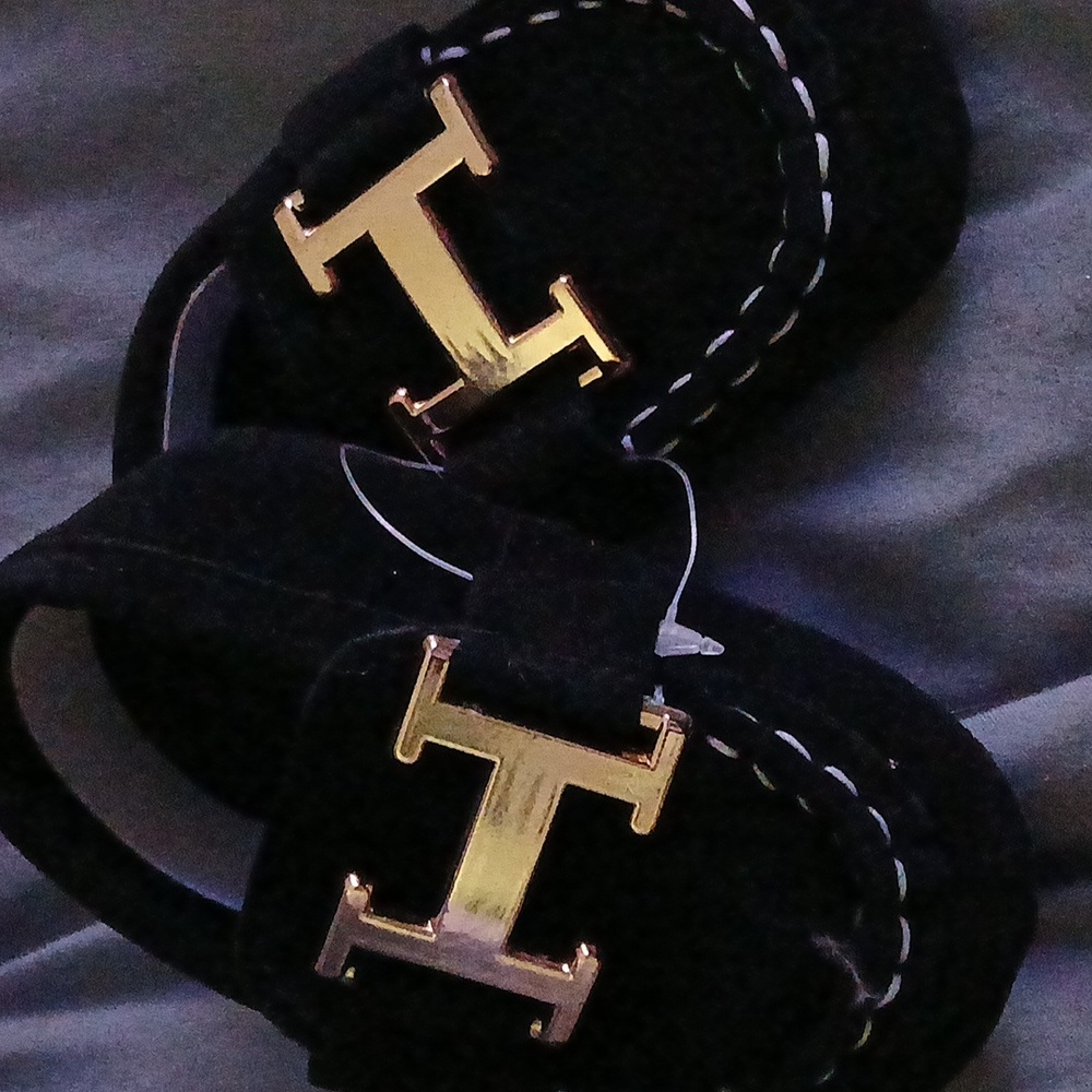 Stylish Black Baby Loafers with Gold H Accent